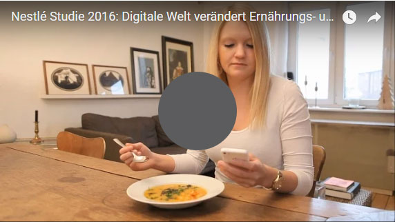 Die folgende Funktion ist nicht Teil der Website der Nestlé Deutschland AG. Bitte beachten Sie, dass mit Klick auf den Play-Button des Videos Daten an YouTube übertragen werden. Mit Klick auf den Play-Button erklären Sie sich mit dieser Datenübermittlung einverstanden. Nestlé-Studie 2016